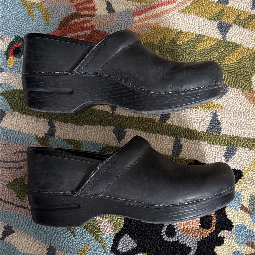 Dansko Clogs - Picture 2 of 5